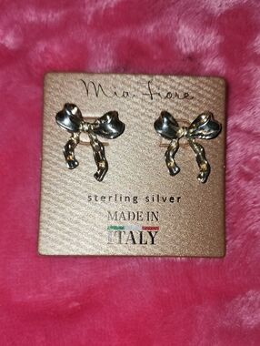 ✨️🎀NWT MIA FIARE STUNNING BOW EARRINGS/ MADE IN ITALY/ STERLING SILVER ✨️🎀